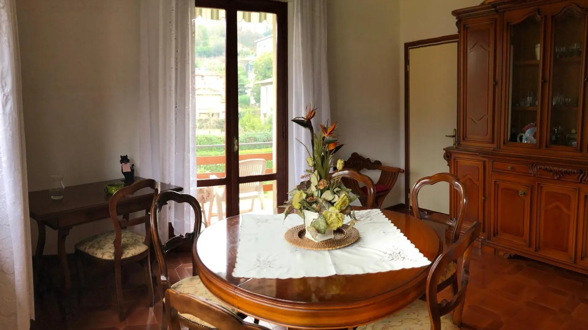 Appartamento La Casa Di Angela Lucca Italia